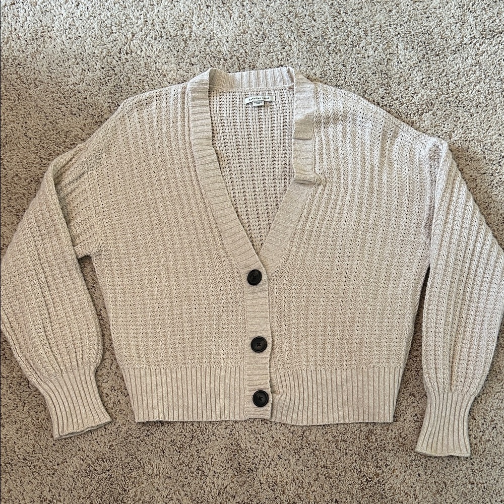 American Eagle Outfitters Cream Button-Up Cardigan Size S